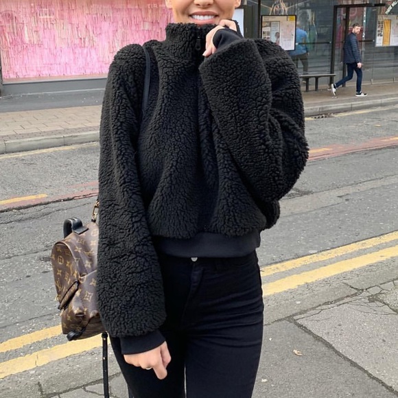 Boohoo Tops - Boohoo teddy faux fur crop